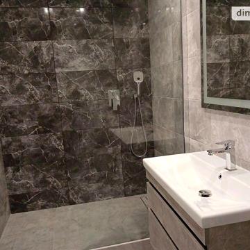 Продаж 2к Квартира Університетська (Карла Маркса) вулиця