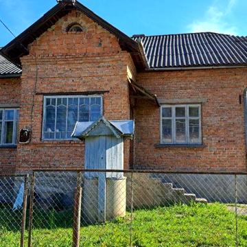 Продається будинок с.Комарівка
