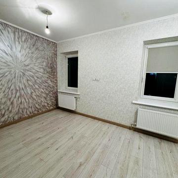 Продам 2-к квартиру, пр-т Юбилейный, 72 В,Салтовка, ТРЦ Украина