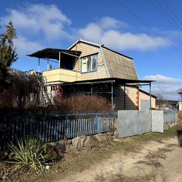 Продам дачу поруч з лісом