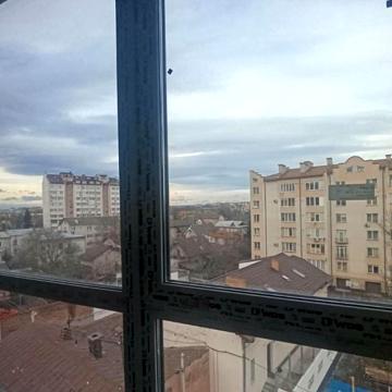 Вовчинецька вул., 55