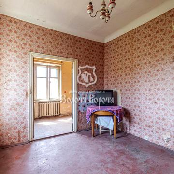 Юрія Поправки вул. (Миколи Лебедєва), 7