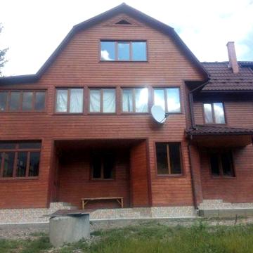 ПРОДАЄТЬСЯ будинок в Карпатах, Чернівецька область, смт Путила.