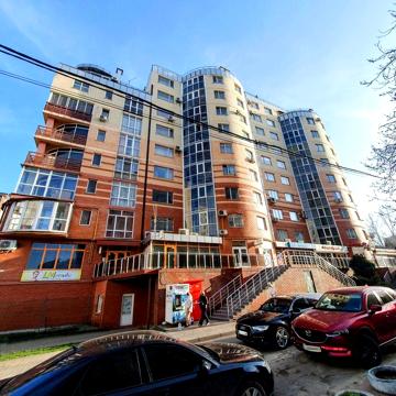 Здається 4-Х кімнатний ПЕНТХАУС на вул.ГОЛОВНА (БК Мікромегас)
