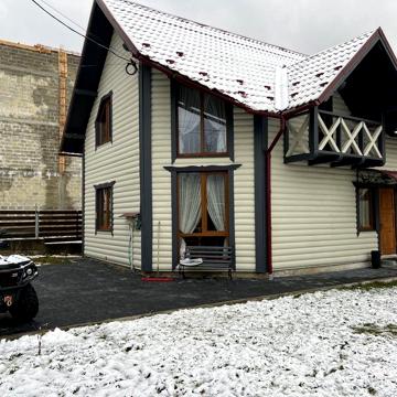 Продам котедж в Карпатах біля Буковеля
