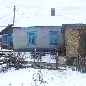 Продається частина будинку в центрі Костополя