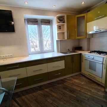 Продаж квартири центр міста Прилуки