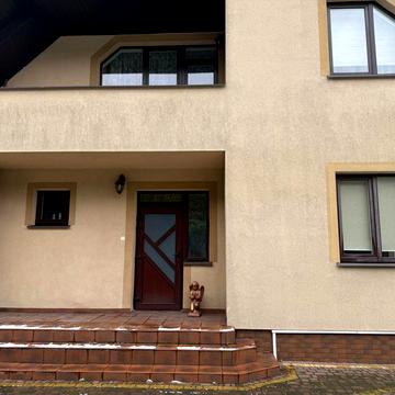 Приватний будинок