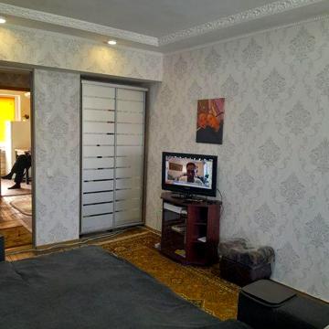 1 кiм. кв. Нагорка,вул.Полiгонна ,18