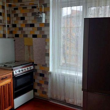 Продам 1-кімнатну квартиру. Вул.Вірменська,11.
