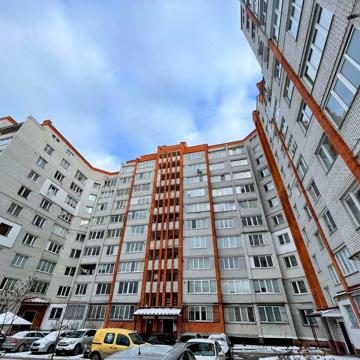 Сергія Корольова вул., 10а