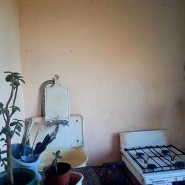 Продам 1 к. кв, Залютино, ул Золочевская 28, 4/9 16500 . торг