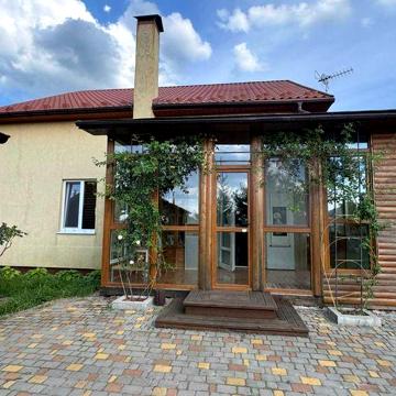 Терміново сучасний якісний будинок с.Рожівка, зайти і жити!