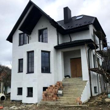 Продам будинок, м.Чернівці, вул. Підлісна.