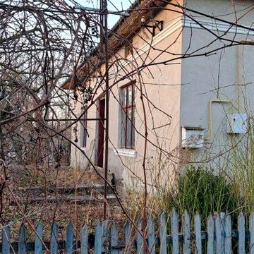 Будинок+старий будинок,гараж,Город 40 сотих і коло будинка 30