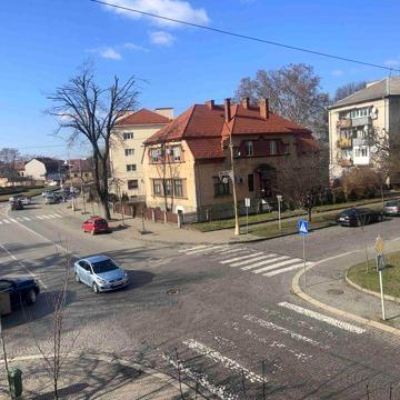3 кімн квартира у центрі м.Ужгород