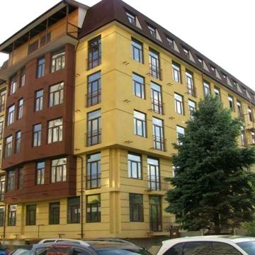 Алли Горської вул. (Наримська), 104