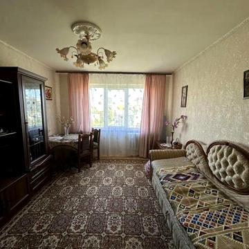 Івана Кавалерідзе вул. (), 9