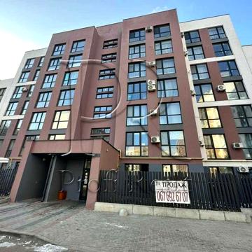 ЖК Емоція, 2 кімн. квартира 70м.кв. з власним двориком с.Хотів/Чабани ЖК Емоція