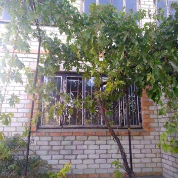 Продам дом беленькое