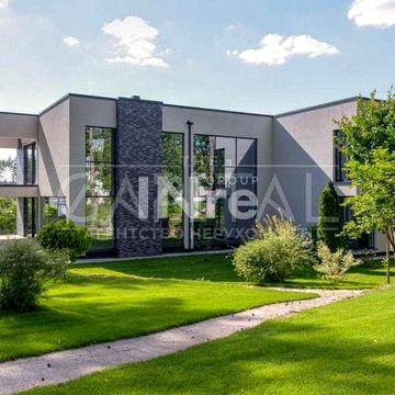 Продаж / Будинок / Дмитрівка / 44 сотки / 445 м2