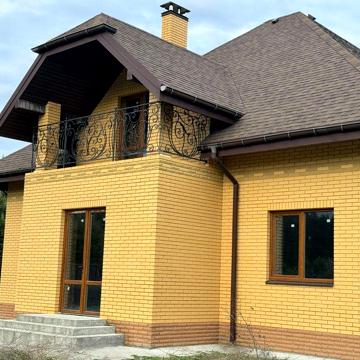 Будинок 250 кв м з гостьовим будинком 100 кв Ревне Проців