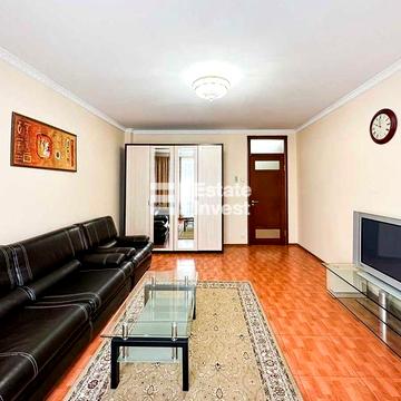 Продам 2 кімн. квартиру по вул. Григорія Сковороди, 67.