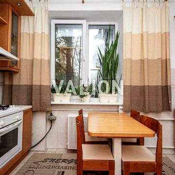 Продаж 3к квартири Світличного 6 Соломянський район