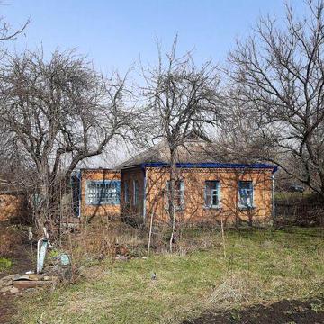 Продається затишний дім