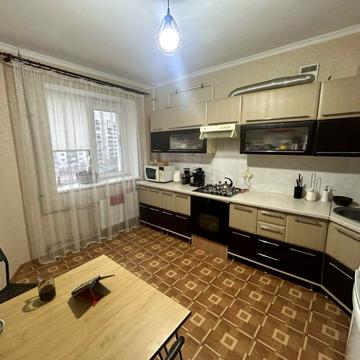 Архітектора Старова вул., 14