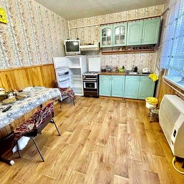 Будинок в передмісті Чернігова в Старому Білоусі.