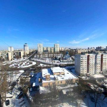 Продаж 3 кімнатної квартири бул. Ромена Роллана 7А без комісії.