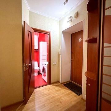 Продам 2 к кв вул Олімпійська 8Б