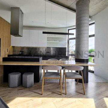 Продаж 3к квартири 112 кв.м  / новобудова / вул. Собранецька, Центр