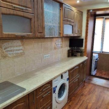 Продаж двох кімнатной квартири з ремонтом.