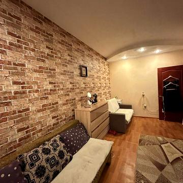 Продам 1- комнатную квартиру !