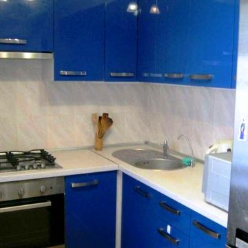 Продам 3-к квартиру, Александровский район, ул. Школьная, район Сильпо