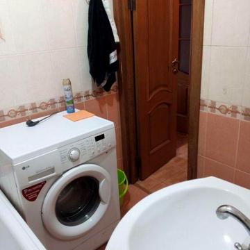 Оренда 2-кімнатна квартира секція в гуртожитку!