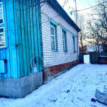 Квартира в будинку м.Борзна, центр