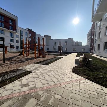 Перспективна вул., 25