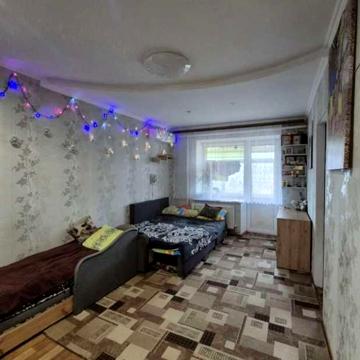 Продам квартиру в центрі