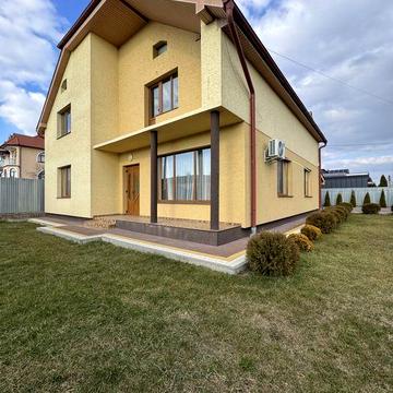 Продаж будинку в супер локації