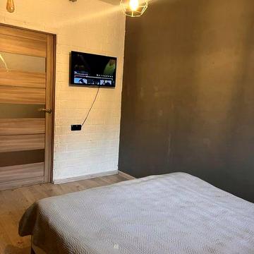 Двокімнатна  по ціні однокімнатноі