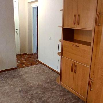 Богдана Хмельницького просп. (Героїв Сталінграда), 8
