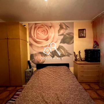 Світальського, 18