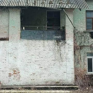 Продам квартиру під ремонт