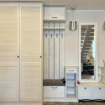 Продаж квартири. БЕЗ КОМІСІЇ .109 кв м. 4 кімнати. 2 санвузла. АГВ