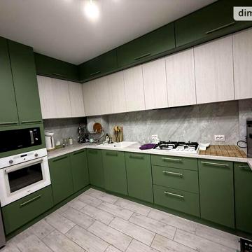 Продаж 4к Квартира Героїв Крут вулиця