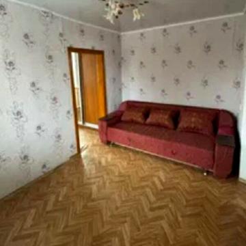 Продаж 3к Дім Яновського вулиця
