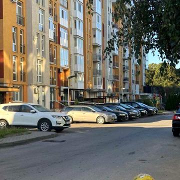 Продаж 3к Квартира Ентузіастів вулиця ЖК Парковый квартал